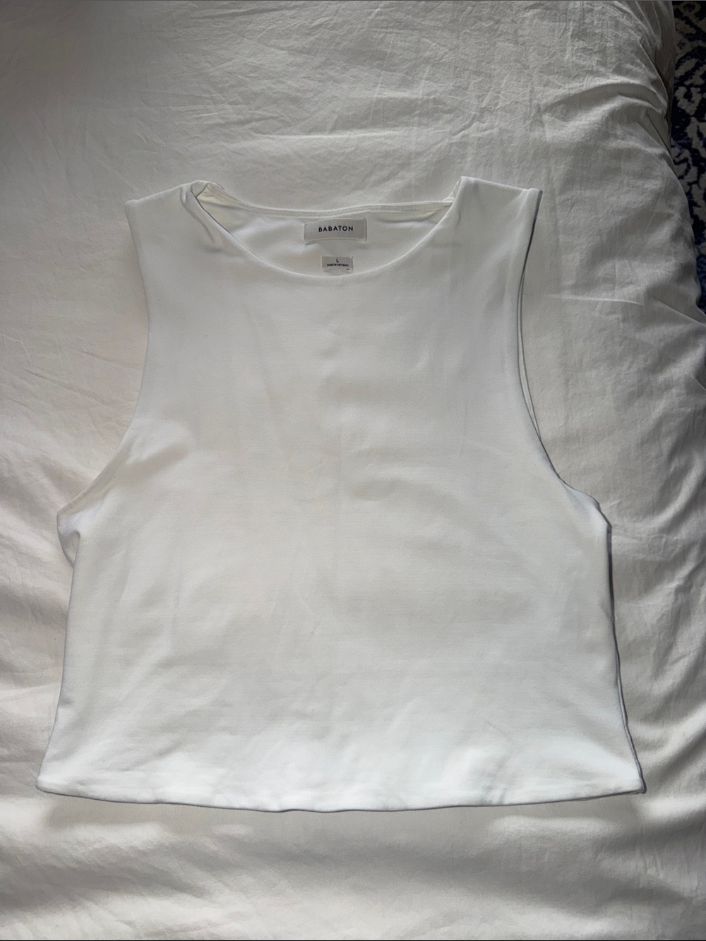 Babaton White Sleeveless Cropped Muscle Tee